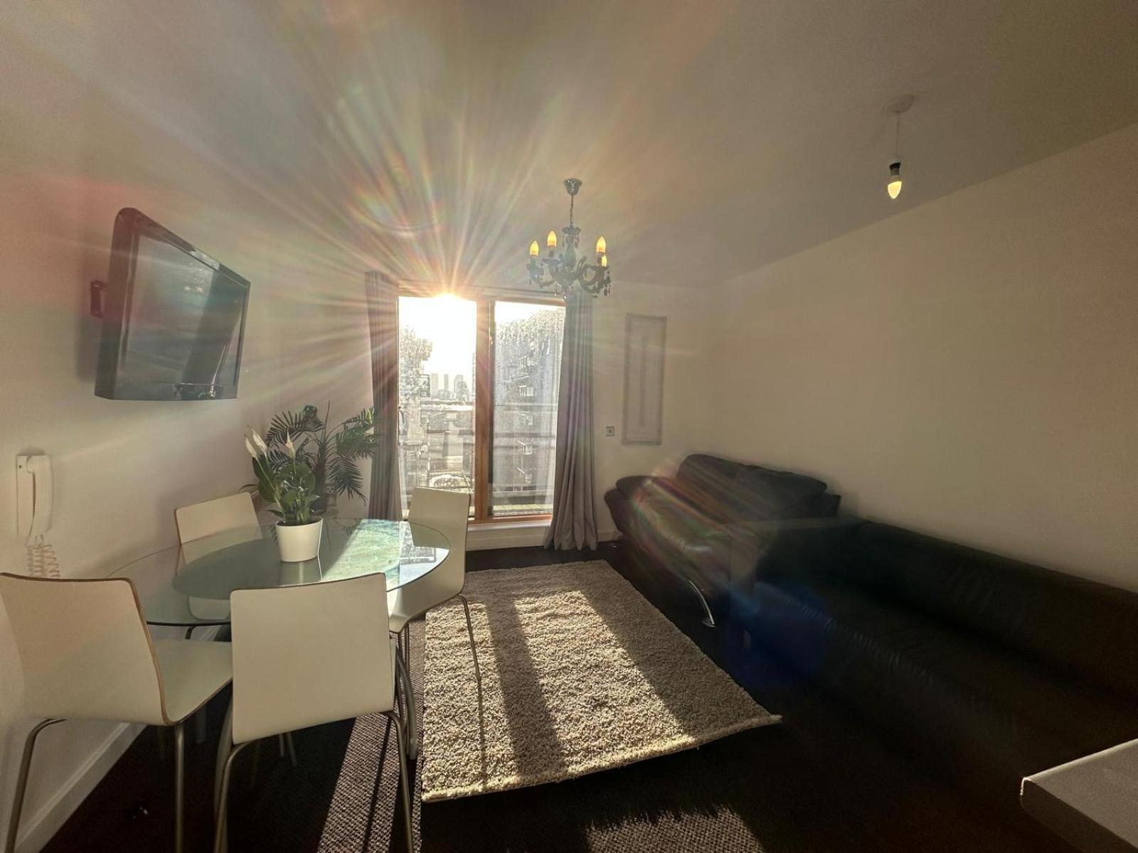 Central 2Bed 2Bath Manchester Buitenkant foto